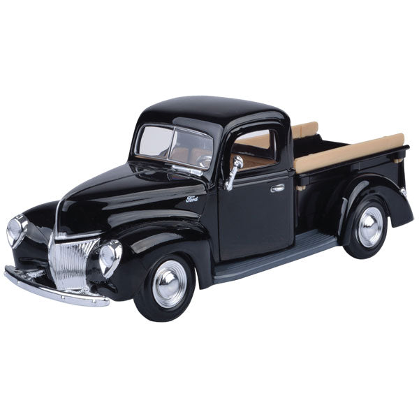 Timeless Legends - 1:24 Scale 1940 Ford Pickup [Black]