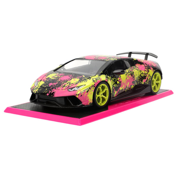 Pink Slips - 1:24 Scale 2017 Lamborghini Huracan Performante Diecast Vehicle