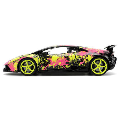 Pink Slips - 1:24 Scale 2017 Lamborghini Huracan Performante Diecast Vehicle