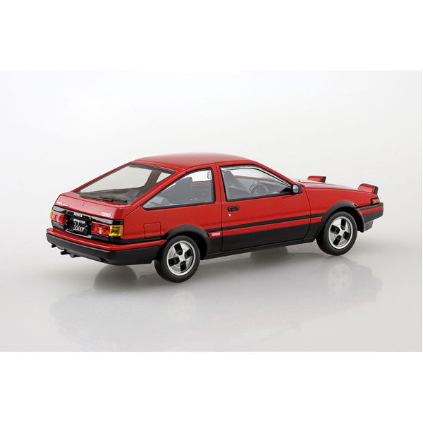 The Snap Kit Toyota Sprinter Trueno 2.00 High-Flash Two-Tone Red and Black Model Kit