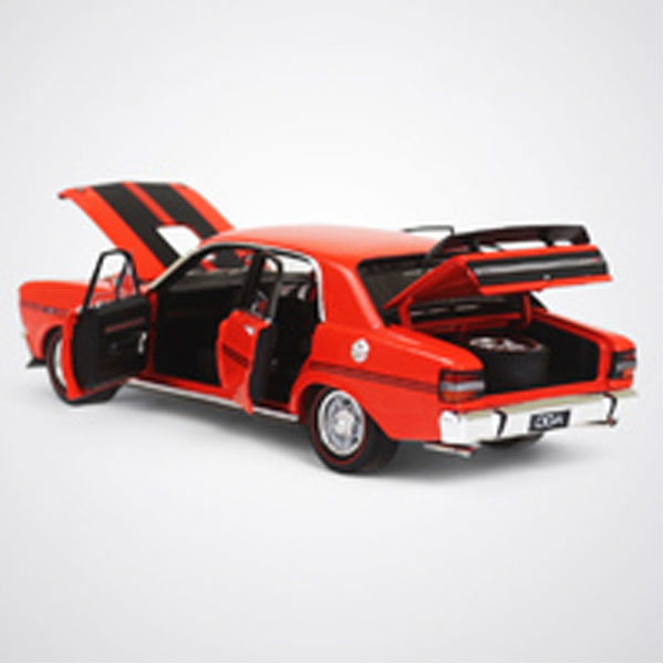 1:24 Vermillion Fire 1971 XY GTHO Ph3 Fully Detailed Opening Doors, Bonnet and Boot