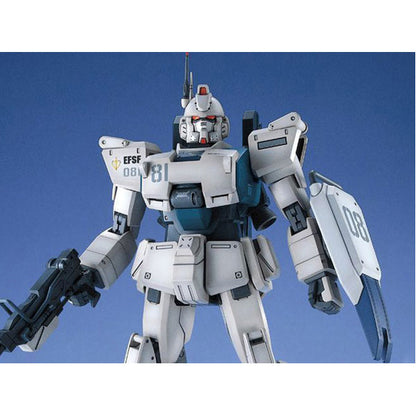 MG 1/100 RX-79G Gundam EZ8