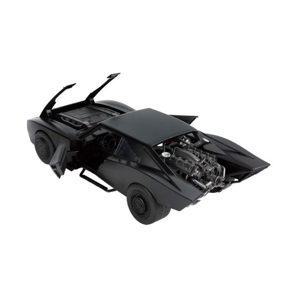 The Batman - Batmobile with Batman 1:18 Scale Hollywood Ride with Light