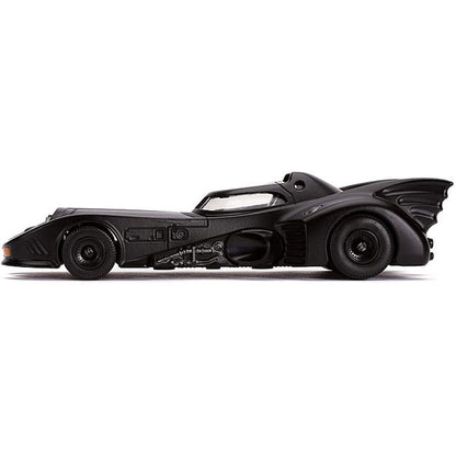 Batman (1989) - Batmobile with Figure 1:32 Scale Hollywood Ride