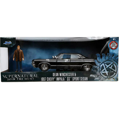 Supernatural - 1967 Dean Winchester with Chevy Impala SS Sport Sedan 1:24 Scale Hollywood Ride